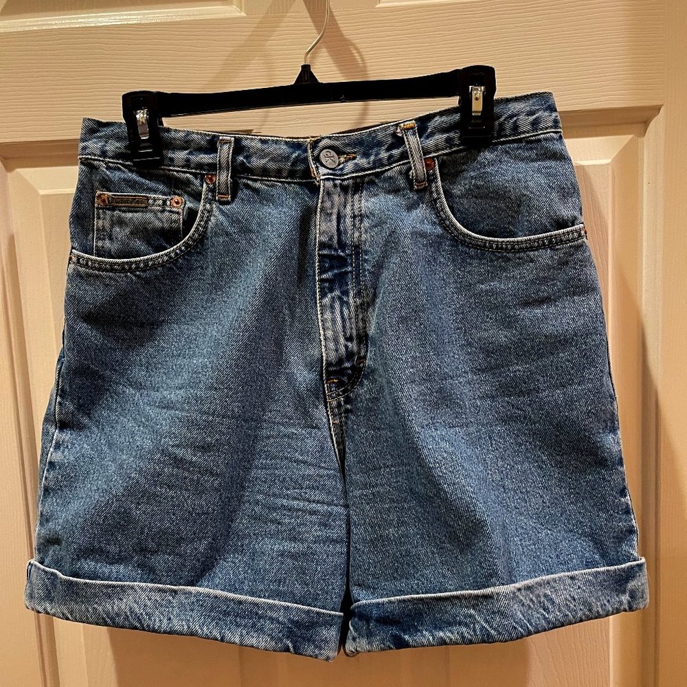 size 12 Calvin Klein shorts with cuffs